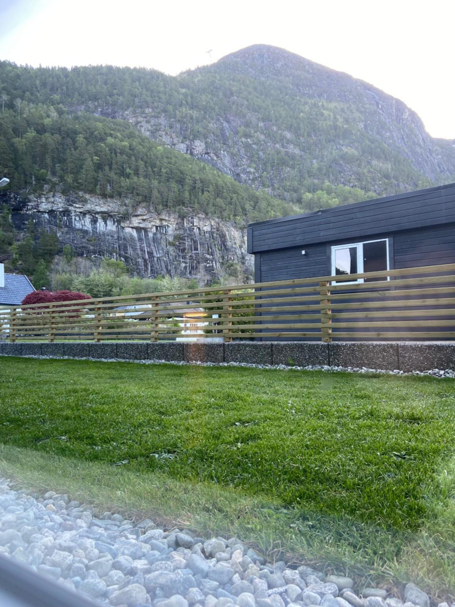 Andalsnes Underground Flat Åndalsnes Exterior foto